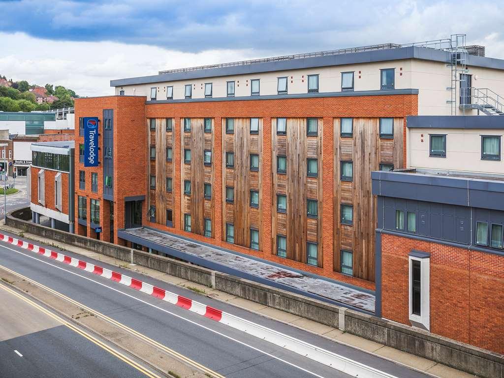 Travelodge High Wycombe Central Buitenkant foto